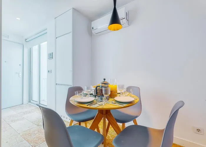 Διαμέρισμα New! Modern & Chic Alfama Lisboa